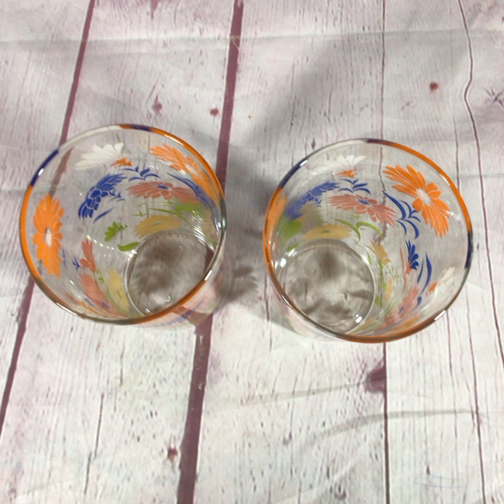 Vintage Colorful Floral Glass Tumblers - Picture 4 of 5